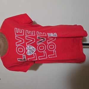 V1 EUC Bobbie Brooks Red Love Graphic Tee Sz Lg Short Sleeve Floral Valentines